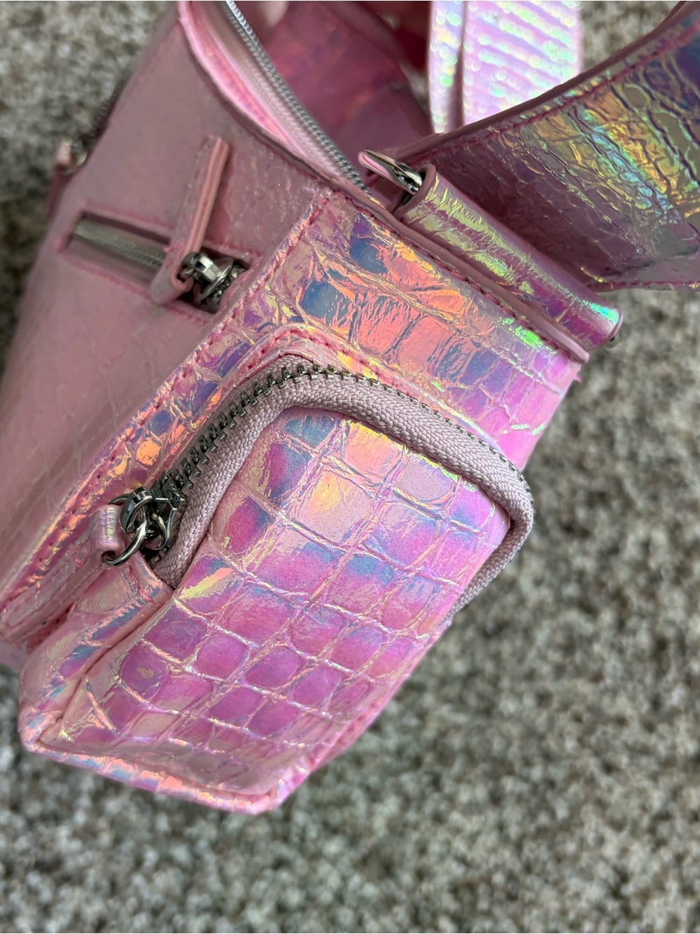 Iridescent Pink Croc-Embossed Paris Hilton Women’s Crossbody Bag - Picture 6 of 7